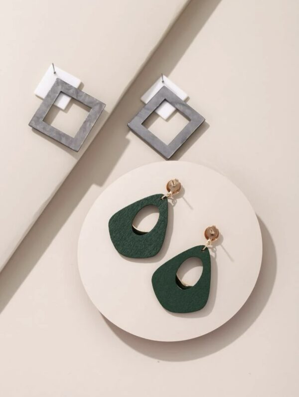 2pairs Geo Decor Earrings