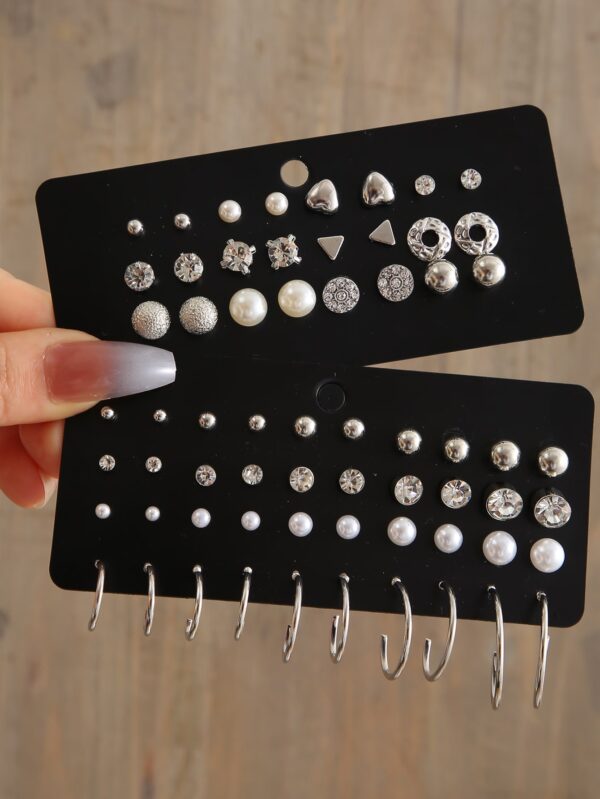 32pairs Silver Rhinestone & Faux Pearl Decor Earrings