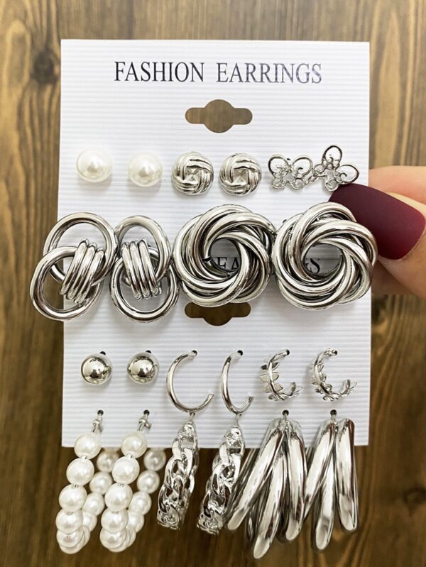 11pairs Faux Pearl Decor Earrings