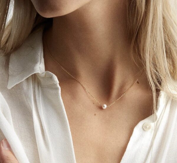 Non Tarnish Minimal Pearl & Disc Pendant Layer Necklace - Image 2