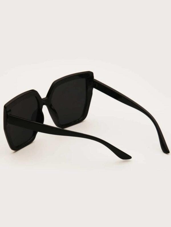 Acrylic Frame Black Sunglasses - Image 3