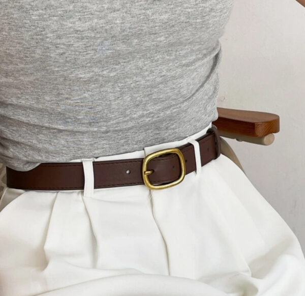 Brown Rectangular Buckle Belt