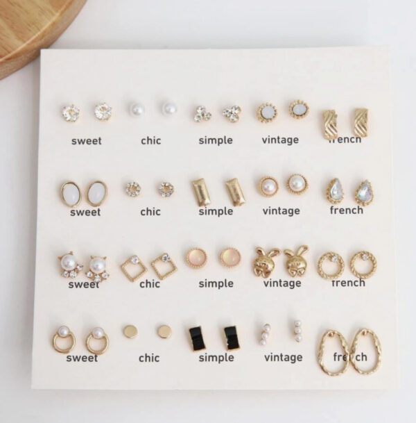 40pcs Pearl & Rhinestone Geometric Stud Earrings Set