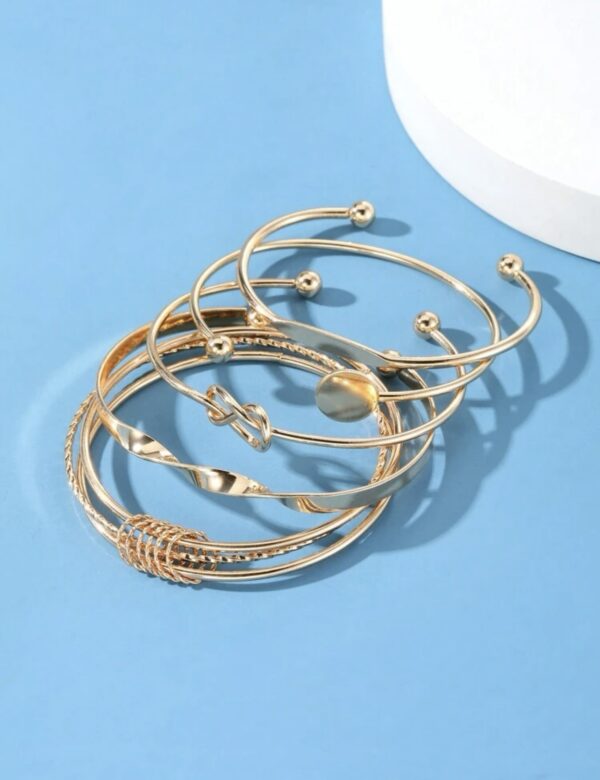 5pcs Bohemian Style Women's Metal Bracelet Set