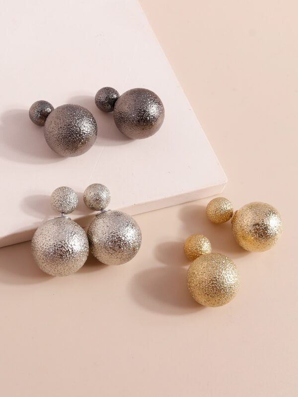 Black Round Ball Design Earring Jackets