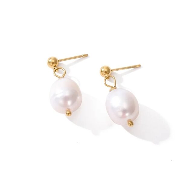 Non Tarnish Natural Freshwater Pearl Earrings