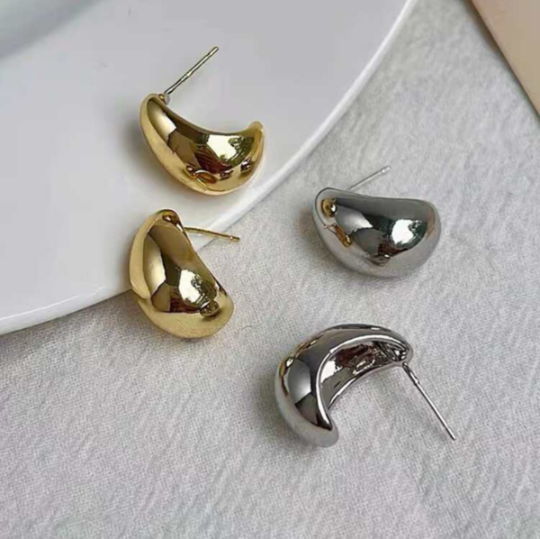 2pairs/set Fashionable Glossy Tear Drop Shaped Small Stud Earrings - Image 2