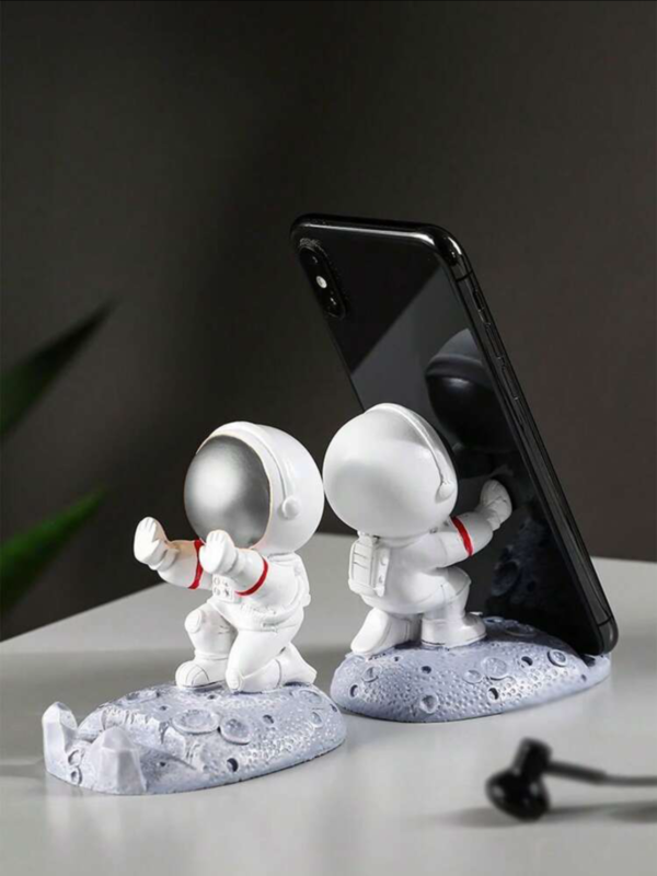 Astronaut Decor Desktop Phone Holder