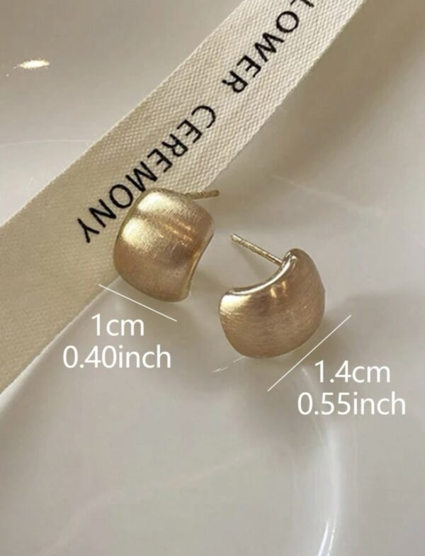 1pair Simple Gold Metal Vintage Matte Stud - Image 2