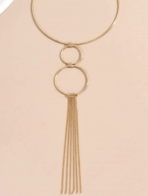 Statement Geometric Circle & Tassel Design Mwtallic Necklace - Image 2