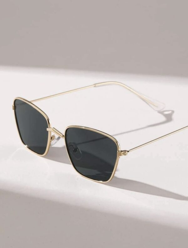 Vintage Metal Frame Sunglasses - Image 4