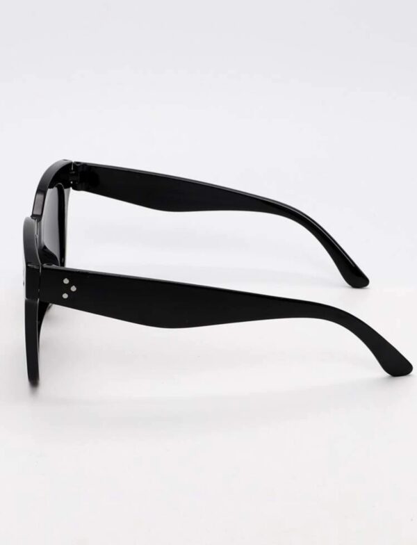 Vintage Square Frame Sunglasses - Image 4