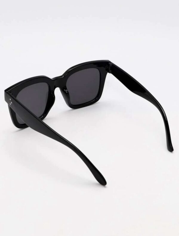 Vintage Square Frame Sunglasses - Image 3