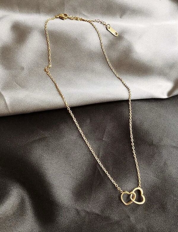 Non Tarnish Minimal Heart Pendant Necklace - Image 2