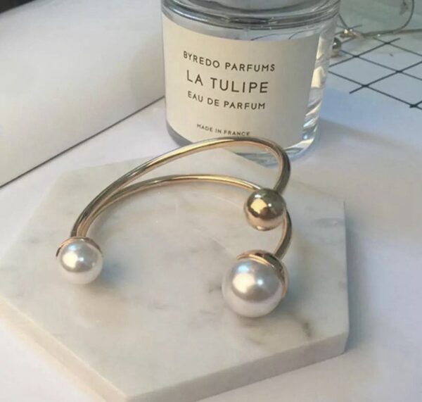 Hollow Pearl Cuff Bangle