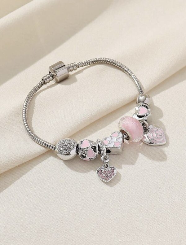 Sweet Rhinestone Rose & Heart Pendant Bracelet - Image 3