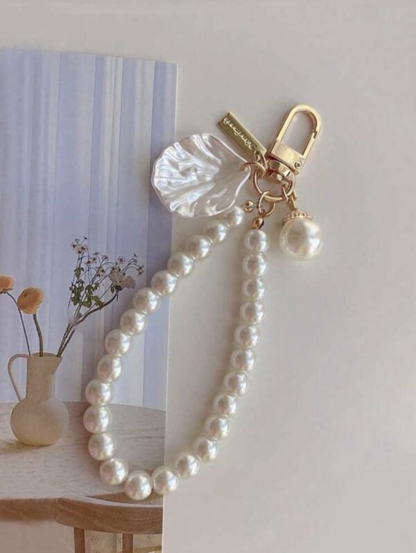 Faux Pearl Beaded Elegant Keychain - Image 2