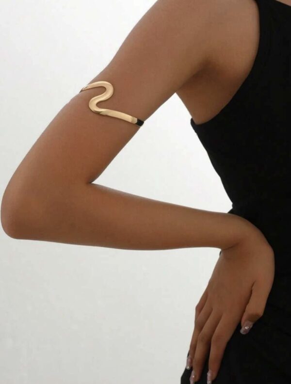 Irregular Design Arm Cuff - Image 3