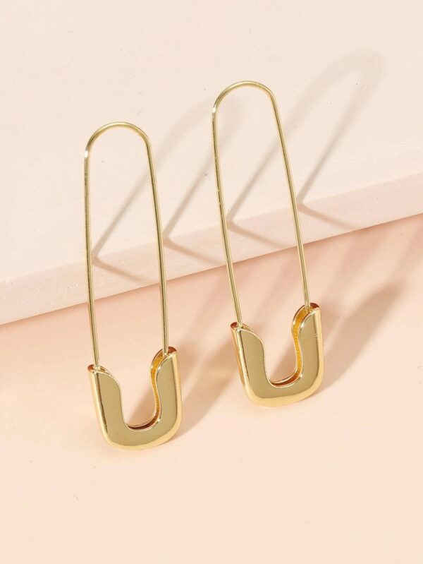 Minimal Safety Pin Design Earrings