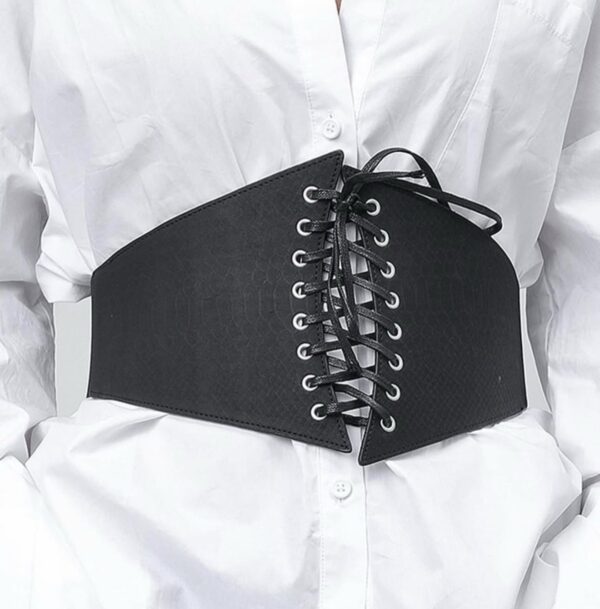 Lace-up corset Statement Belt